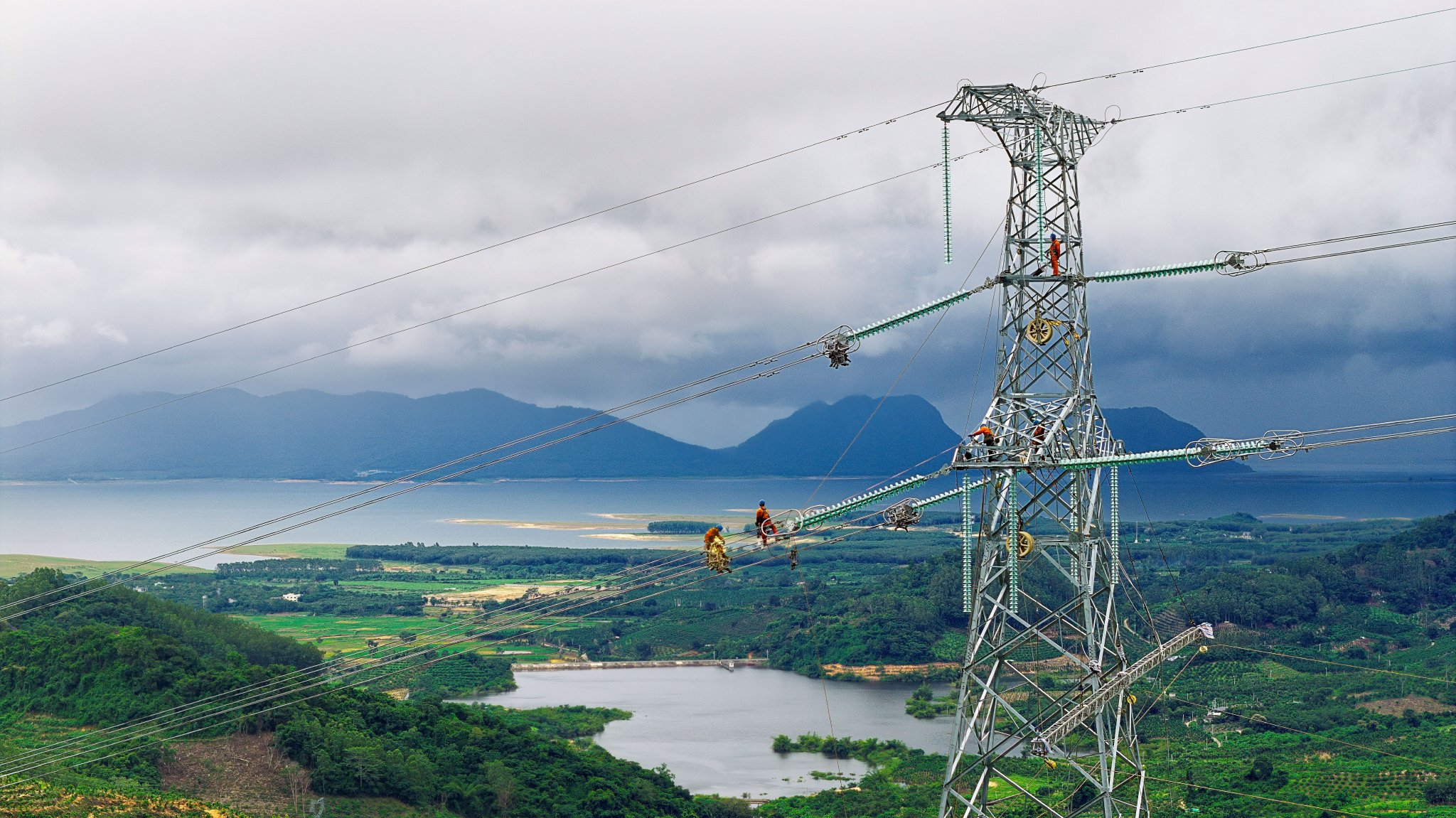 海南500千伏主网架工程全面投产 电力输送能力提升超4倍