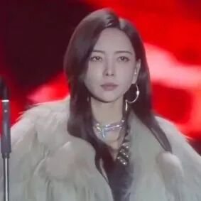 一觉醒来，继续大跌！此刻，comex黄金价格正在快速反弹，今天是补仓，还是割肉？