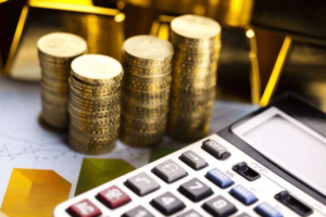 沃尔沃汽车遭遇“滑铁卢”：十年来首次年度亏损，中国市场营收重挫23%